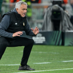 Mourinho tiết lộ lý do khiến Roma kiệt sức