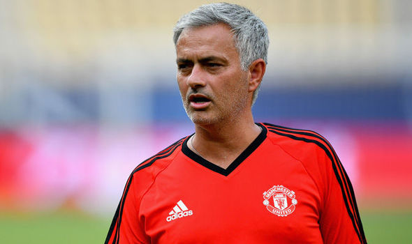 Mourinho trước đại chiến: “Khi tôi đến, Real còn không vào nổi tứ kết”