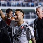 Neymar bùng nổ với hattrick, Santos hạ Juventude và tiến sát mục tiêu trụ hạng