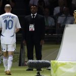 Người Pháp trở lại Berlin để “trả thù”