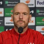 Những lý do ngăn Van Persie quay lại M.U