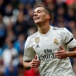 Những màn “hồi sinh” ấn tượng trong năm 2020: “Hầu cận” Messi và “cỗ máy đa năng” của Zidane