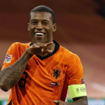 Nigel de Jong chỉ tên cầu thủ đẳng cấp Liverpool vừa để mất