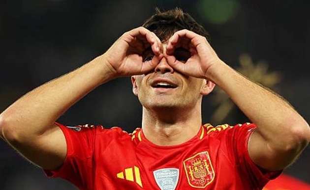 Pedri đã sẵn sàng cho vai trò mới tại tuyển Tây Ban Nha