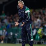 Pellegrini đổ lỗi cho chiều sâu đội hình sau thất bại tại Conference League