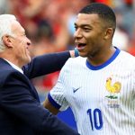 Pháp chạm trán Croatia: Thử thách lớn trong giai đoạn chuyển giao