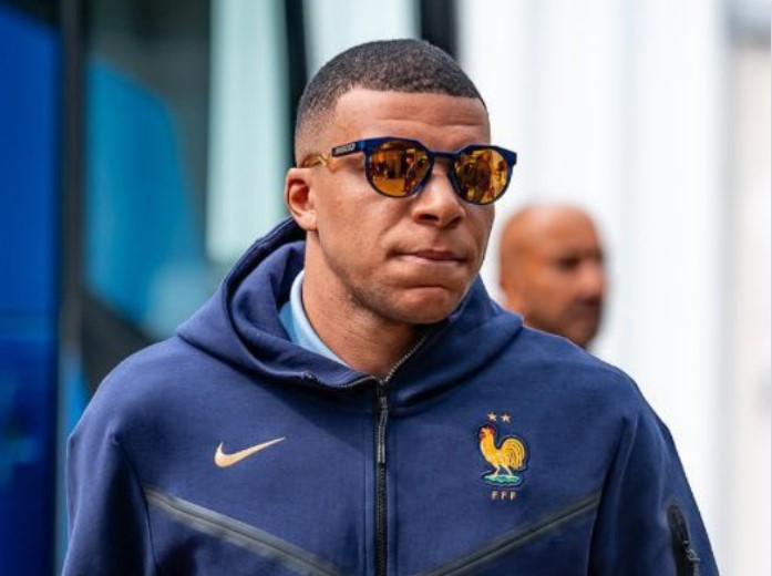 Pháp vs Ý (1h45, 7/9): Đối tác đáng gờm của Mbappe