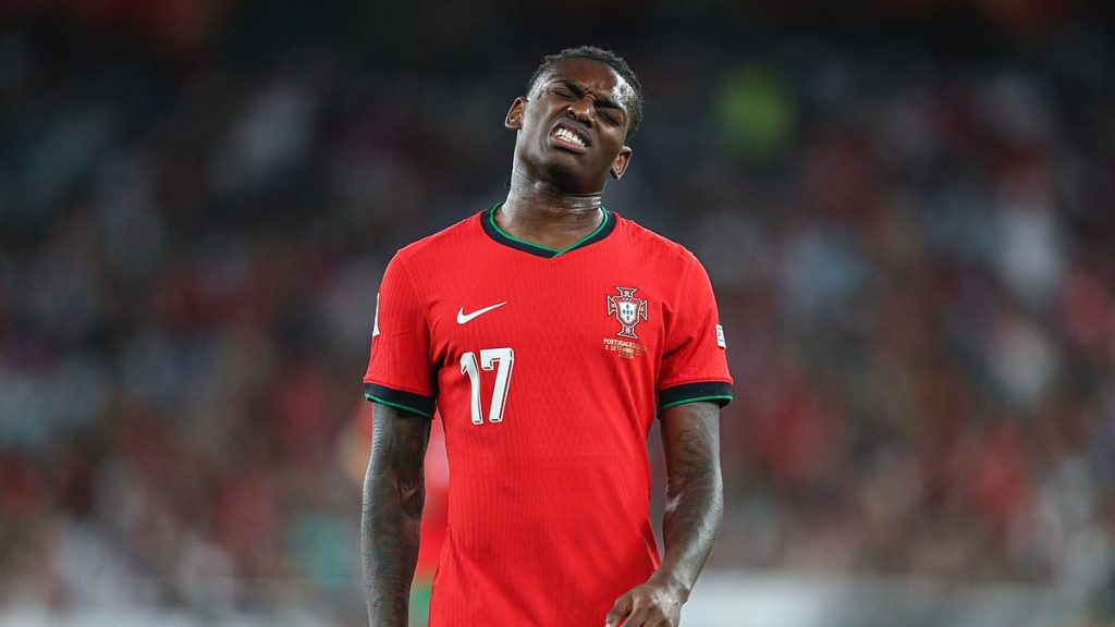 Rafael Leao bị loại khỏi tuyển Bồ Đào Nha