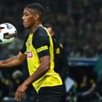 Rời MU, Martial thi đấu chói sáng