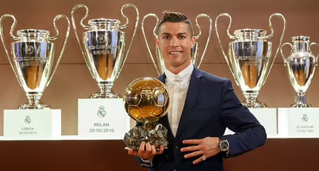 “Ronaldo muốn giành nhiều Quả bóng vàng hơn Messi”