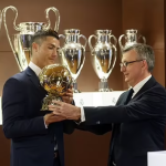 Ronaldo: “Ông ấy lợi dụng tên tuổi của tôi để PR cho bản thân”