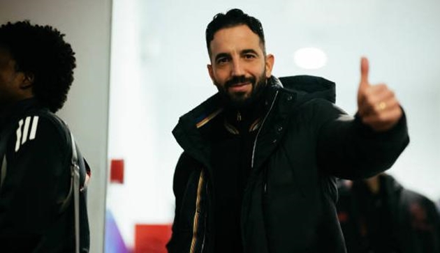 Ruben Amorim úp mở mục tiêu của M.U tại Europa League