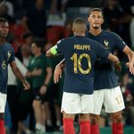 Saliba tiết lộ phẩm chất đội trưởng của Mbappe