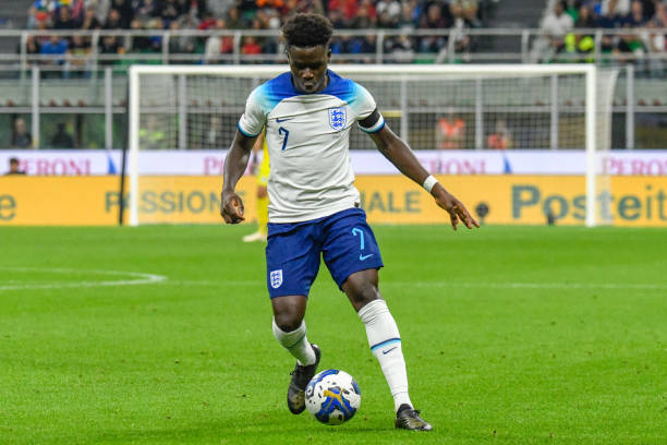 Sao Arsenal thành đề tài chế giễu