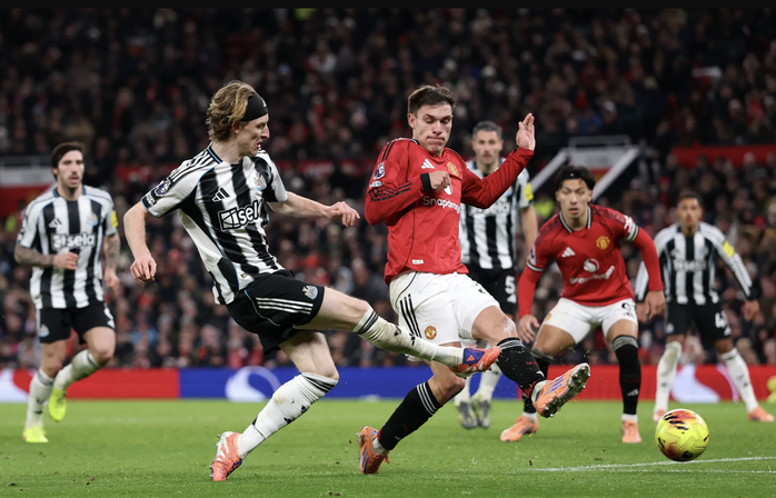Siêu phẩm “Boxing Day” của Dorgu giúp Man United đánh bại Newcastle