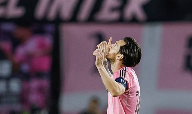 Siêu phẩm của Messi đưa Inter Miami vào Bán kết CONCACAF Champions Cup