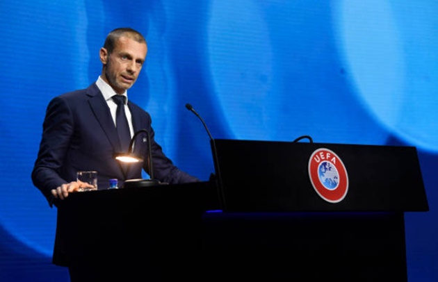 Sự giả tạo của UEFA và FIFA thật đáng kinh ngạc