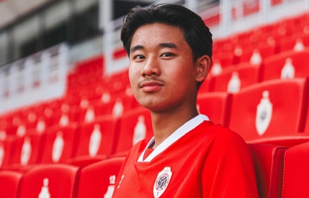 Tài năng Việt kiều Phạm Anh Khôi được Royal Antwerp đôn lên đội B