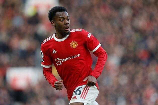 Thần đồng M.U ra mắt Thụy Điển trong ngày Zlatan không được ra sân