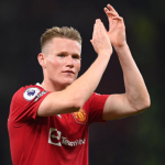 Thắng nhọc, McTominay nhắc tên Rashford và Casemiro