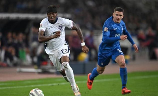 Thomas Tuchel vừa nhận món quà tuyệt vời từ Lee Carsley