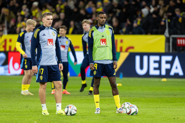 Thụy Điển ‘đánh cược’ với Isak – Gyokeres ở trận cầu then chốt