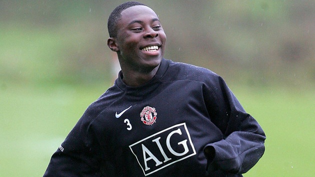 Top 10 cầu thủ từng là “trò hề” của truyền thông (Phần 1): Hàng hớ của Sir Alex