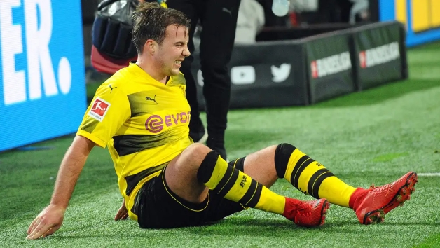 Top cầu thủ bị chấn thương hủy hoại sự nghiệp