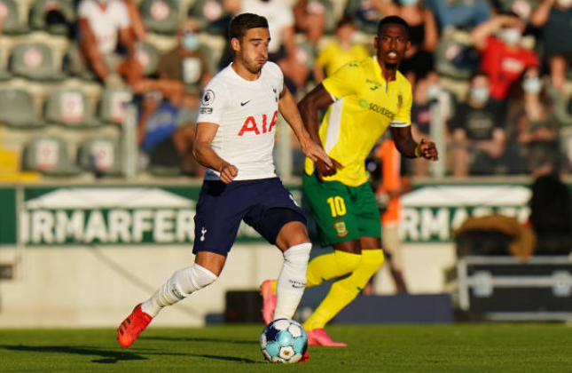 Tottenham thua đội vô danh, CĐV đòi tống khứ 1 cái tên