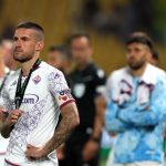 Trận thua Olympiacos của Fiorentina còn cay đắng hơn cả trước West Ham