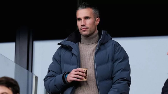 Từ chối Man Utd, Van Persie sắp có bến đỗ mới