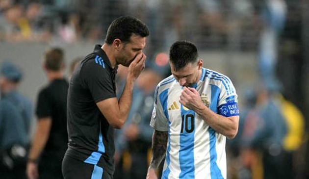 Uruguay vs Argentina: Ác mộng sân khách; Tổn thất chí mạng