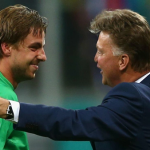 Van Gaal trừng phạt chuyên gia bắt phạt đền của tuyển Hà Lan