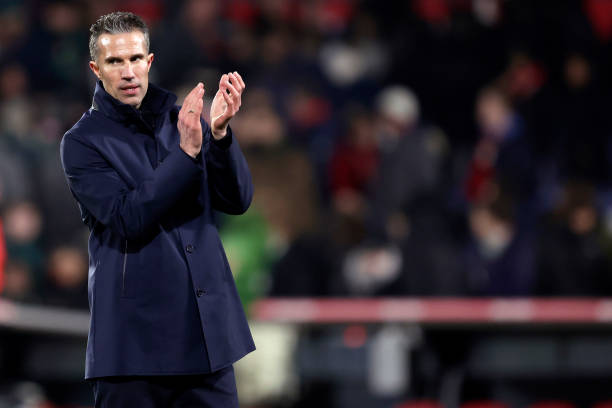 Van Persie giúp Feyenoord thắng 4 trận liền tại Eredivisie