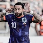 Vượt mặt Van Persie, Depay đi vào lịch sử tuyển Hà Lan