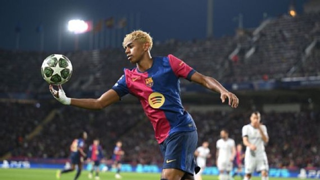 Yamal phá kỷ lục của Mbappe trong đội hình FIFPro