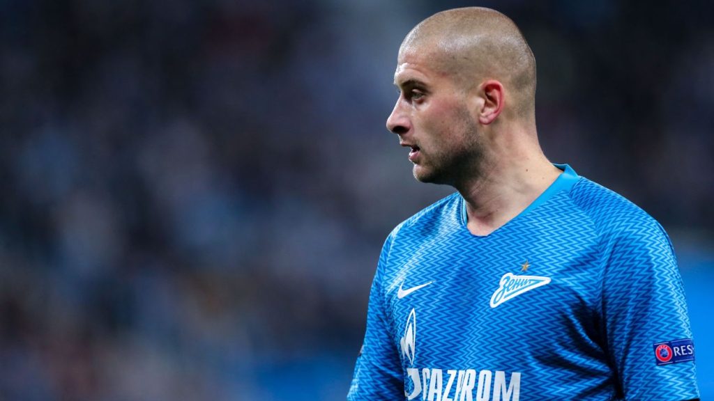 Zenit Saint Petersburg loại bỏ trụ cột vì bênh vực Ukraine
