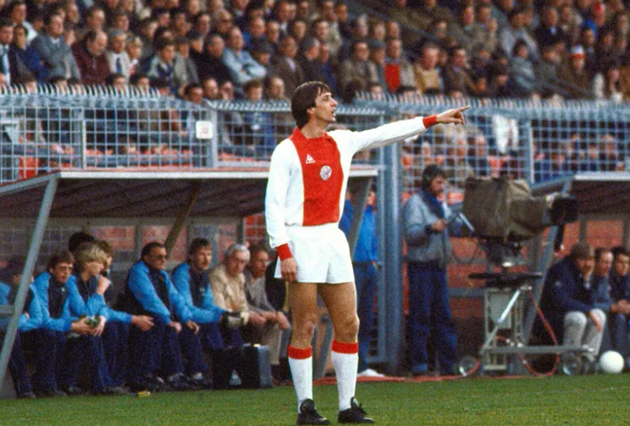 10 danh thủ xuất thân từ lò Ajax: Huyền thoại 194 bàn/287 trận