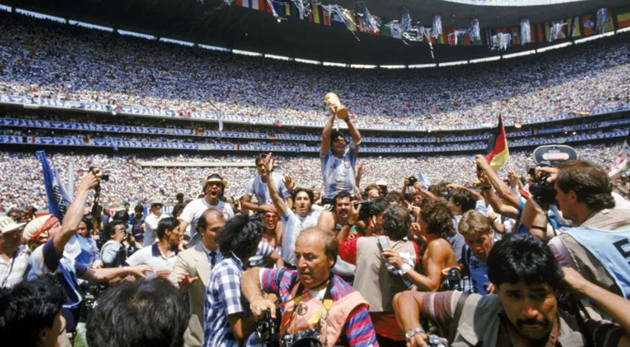 10 ngôi sao nổi tiếng từng bị Barcelona lãng quên