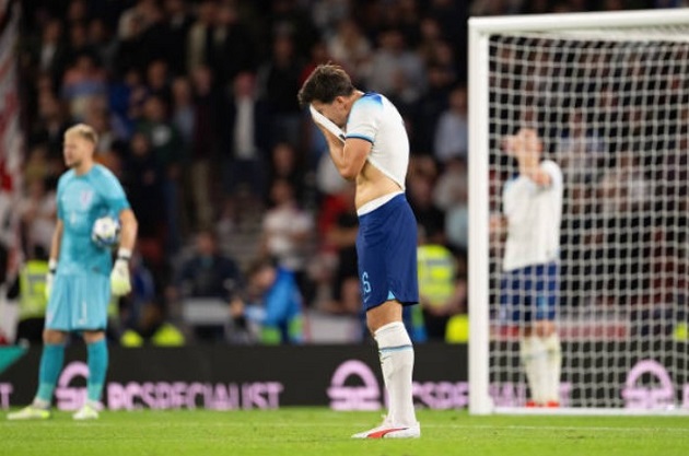 “Báo” đồng đội, Southgate vẫn bảo vệ Maguire hết lòng
