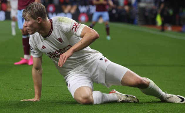 Chuyên gia phát cuồng với cầu thủ xuất sắc của M.U