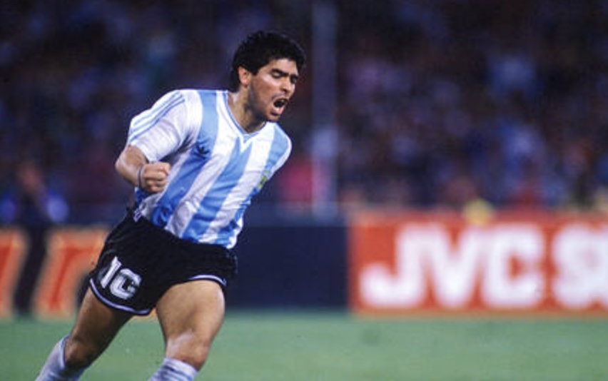 Diego Maradona giữa biển lệ World Cup 1990