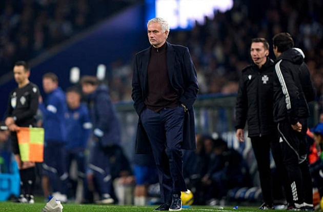 Porto cà khịa Mourinho cực gắt sau chiến thắng trước Benfica