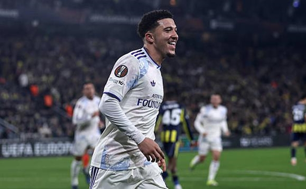 Sancho tiết lộ cách Emery giúp anh hồi sinh tại Villa