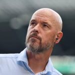 Ten Hag bỏ cầm quân để làm sếp tại Twente